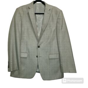 Calvin Klein Mens Slim Fit Two Button Blazer‎ Jacket, SILK WOOL BLEND Gray